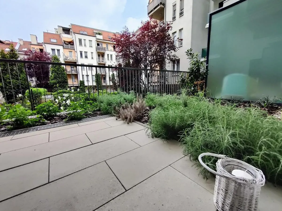 Apartment City Garden Getaway #Freeparking Budapest